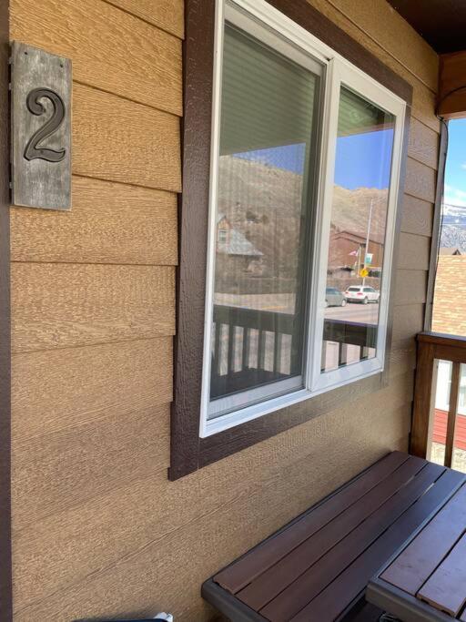 Parkway Yellowstone Guest House Room #2 Gardiner Εξωτερικό φωτογραφία