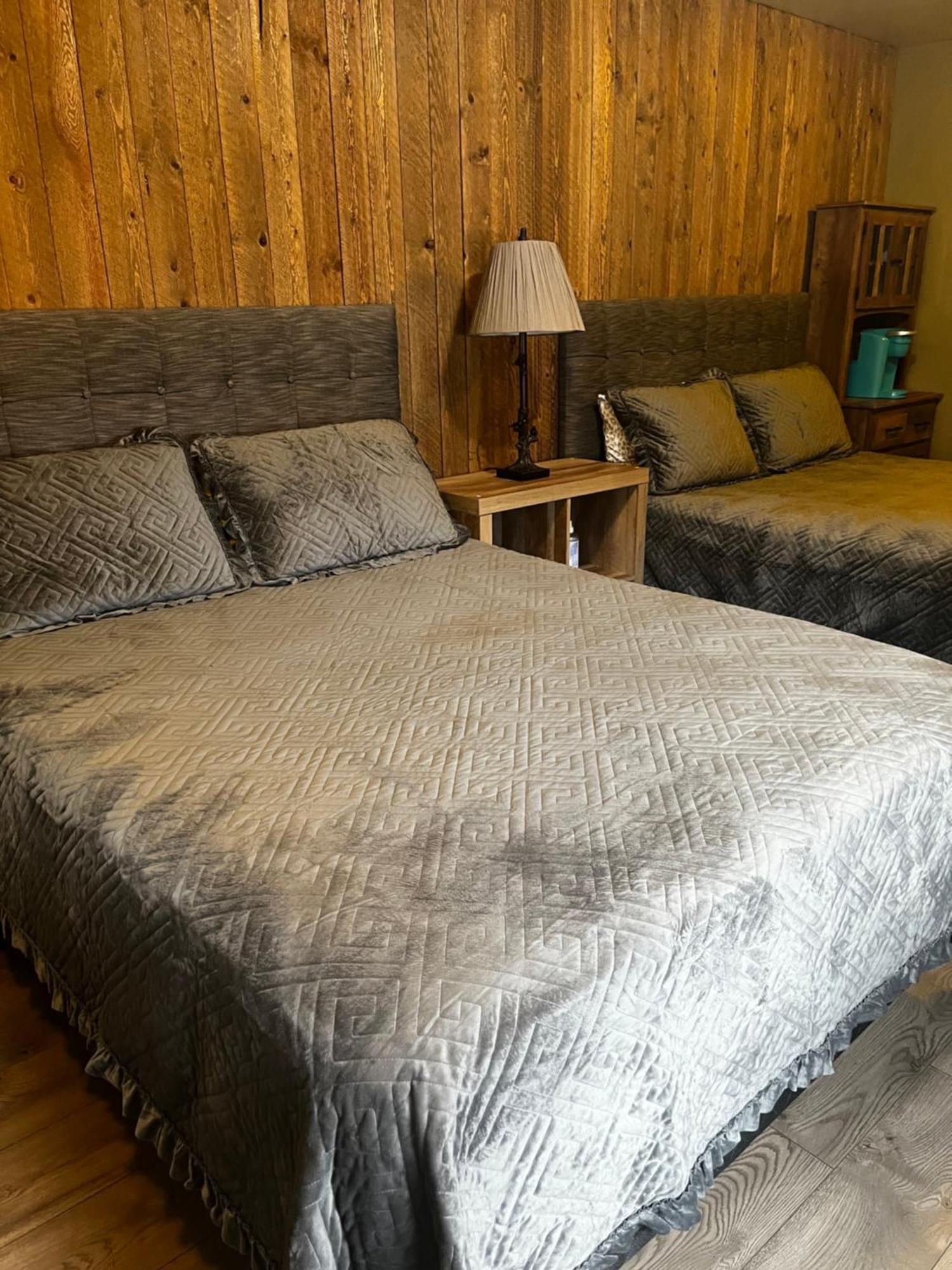 Parkway Yellowstone Guest House Room #2 Gardiner Εξωτερικό φωτογραφία