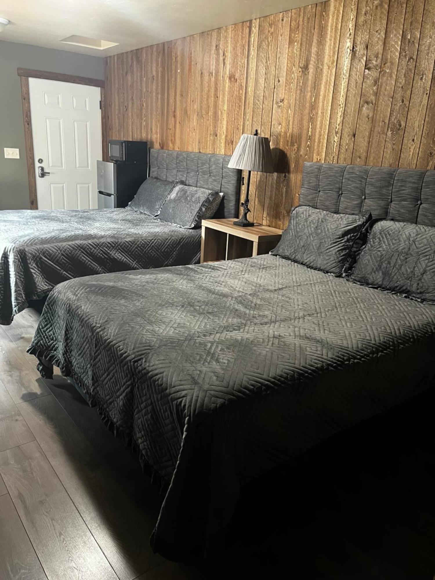Parkway Yellowstone Guest House Room #2 Gardiner Εξωτερικό φωτογραφία